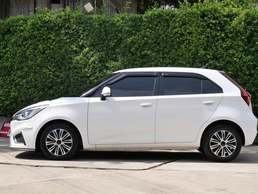 MG3 hatchback 1.5 D ปี2020 4