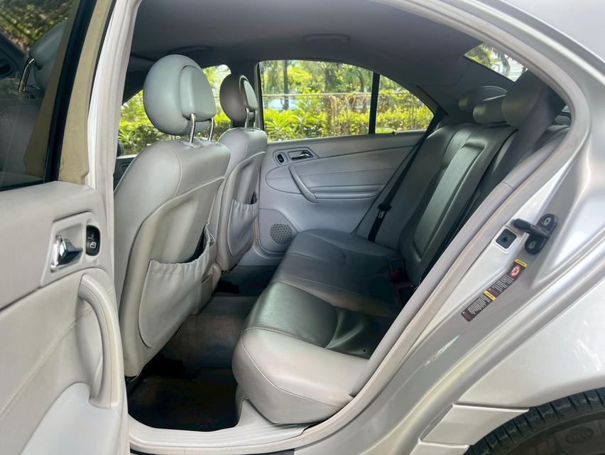 Mercedes-Benz C180 Classic W203 AT ปี 2004 17
