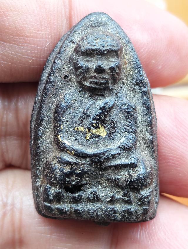 หลวงปู่ทวด เนื้อว่านกรรมการ 97
