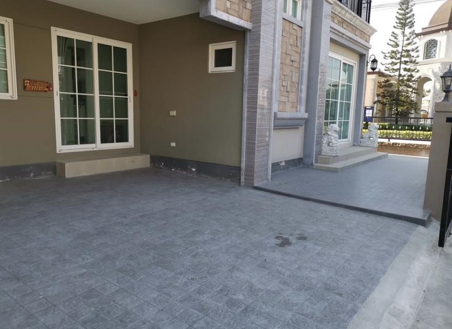 ✨ ขายบ้านสวย ทำเลดี หมู่บ้านโกลเด้น นีโอ 3 พระราม 2 ✨ พื้นที่ 40.5 ตร.วา | 4 ห้องนอน | 4 ห้องน้ำ | พร้อมที่จอดรถ 2 คัน บ้านสภาพดี พร้อมเข้าอยู่ได้ทันท 3