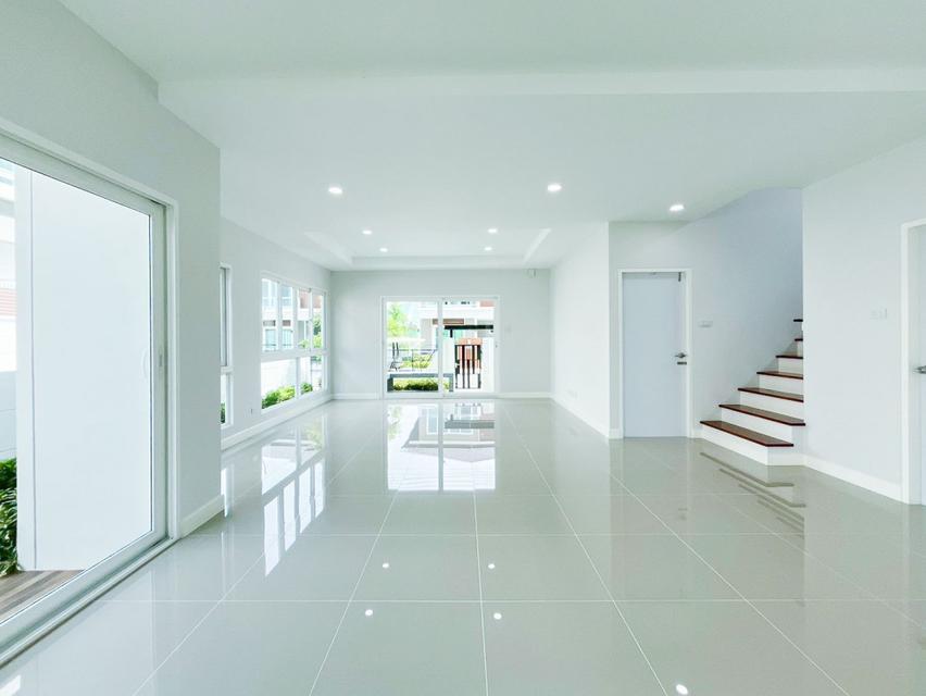 ขายบ้านเดี่ยว สไตล์ Modern 3 นอน ปทุมธานี คลอง 7 บ้านใหม่ 55 ตรว 2 ชั้น 5