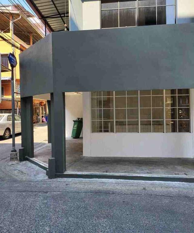 B1031 ให้เช่าอาคารสไตล์ลอฟท์ 3ชั้น ย่านห้วยขวาง ซอยประชาสงเคราะห์27 4