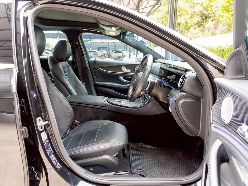 Mercedes Benz E300e AMG ปีจด 2021 จด 2023 16