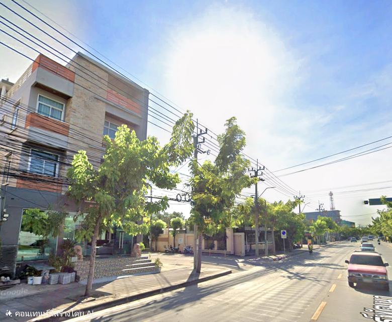 เจ้าของ ขายพร้อมผู้เช่า อาคาร โชว์รูม สำนักงาน ติดริมถนน ผู้คนผ่านเห็นมากกว่าหนึ่งแสนคนต่อวัน ทำเลที่ตั้งจุดเด่น ของหายาก ทำเล ราษฎร์พัฒนา รามคำแหง 2