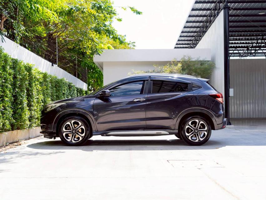 Honda HR-V 1.8 EL ปีจด 2015 3