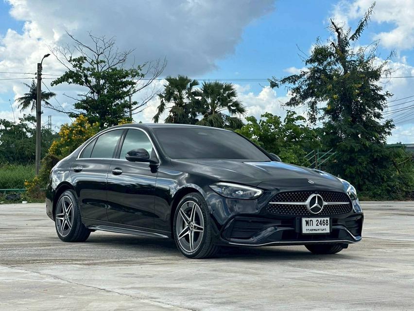 Mercedes Benz C350e AMG W206 ปี 2022 จด 2024 สีดำ เบาะแดง