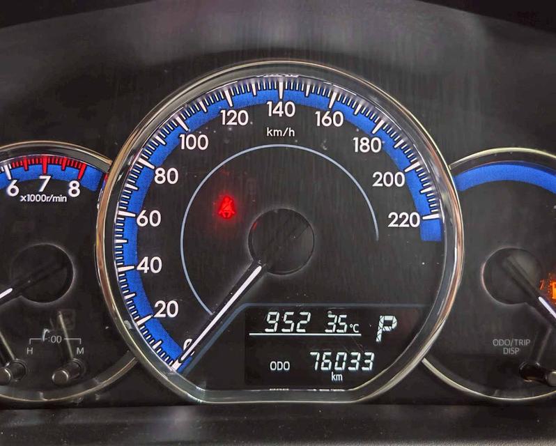 ขาย TOYOTA YARIS ATIV 1.2 E ปี 2018 12