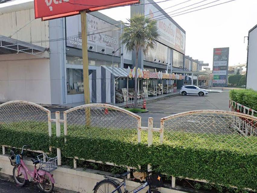 ขายที่ดินแปลงสวย 8-3-99 ไร่ ติดถนนรามอินทรา ห่างสถานีรถไฟฟ้า 150 m. แขวงคันนายาว เขตคันนายาว กรุงเทพๆ 6