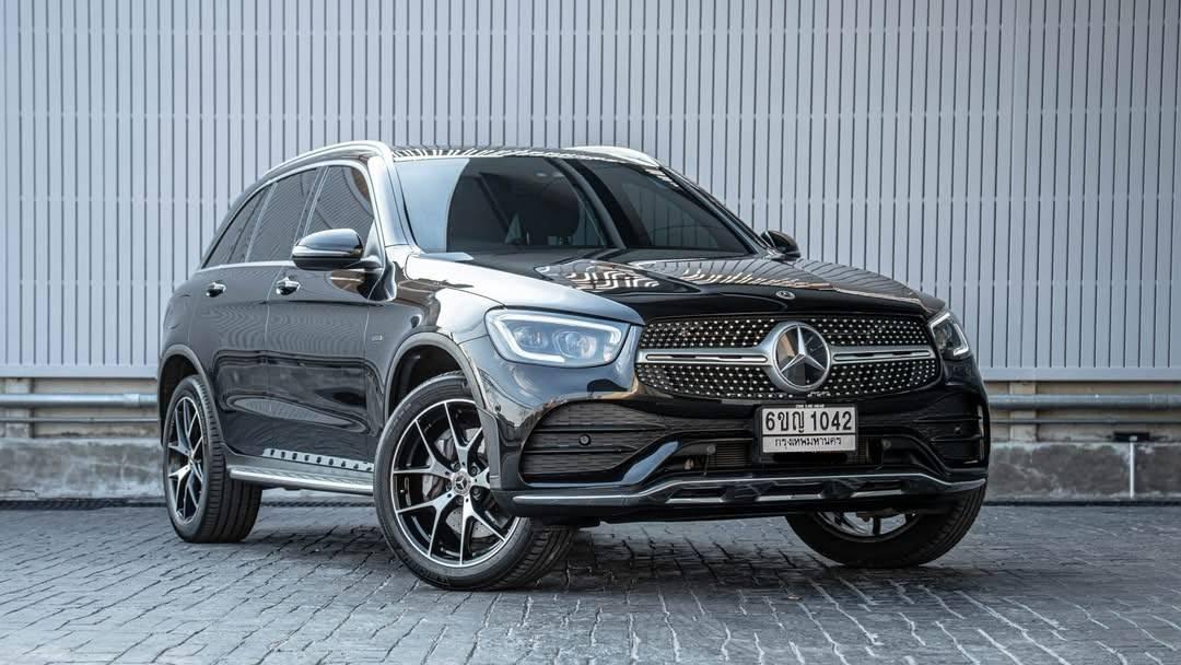 Benz GLC300e AMG Dynamic 2022