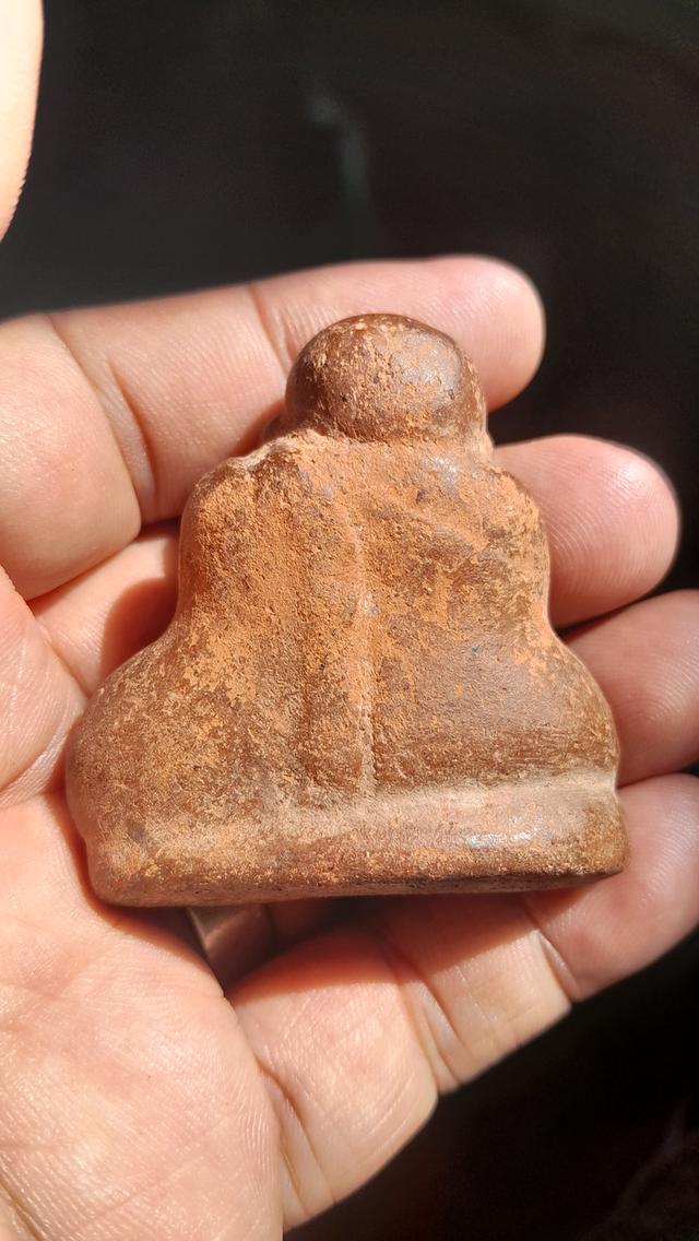 พระสัจกัจจายน์เนื้อดินสมัยอยุธย 2