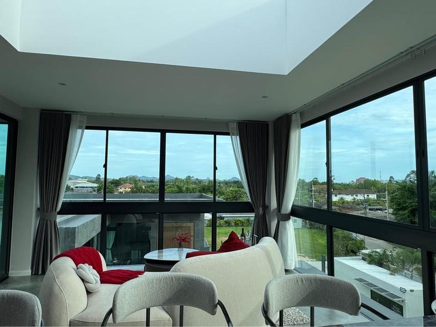 For rent luxury pool villa Pattaya 3