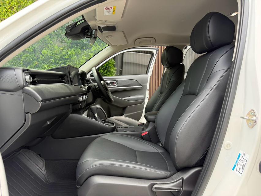 Honda HRV eHEV EL ปี2023 สีขาว Mileage 30,000 Km. รูปที่ 13