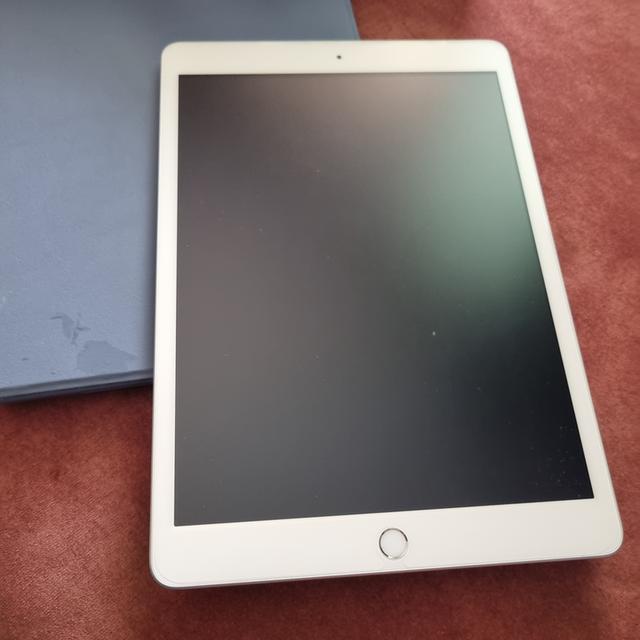 Apple Ipad gen 8