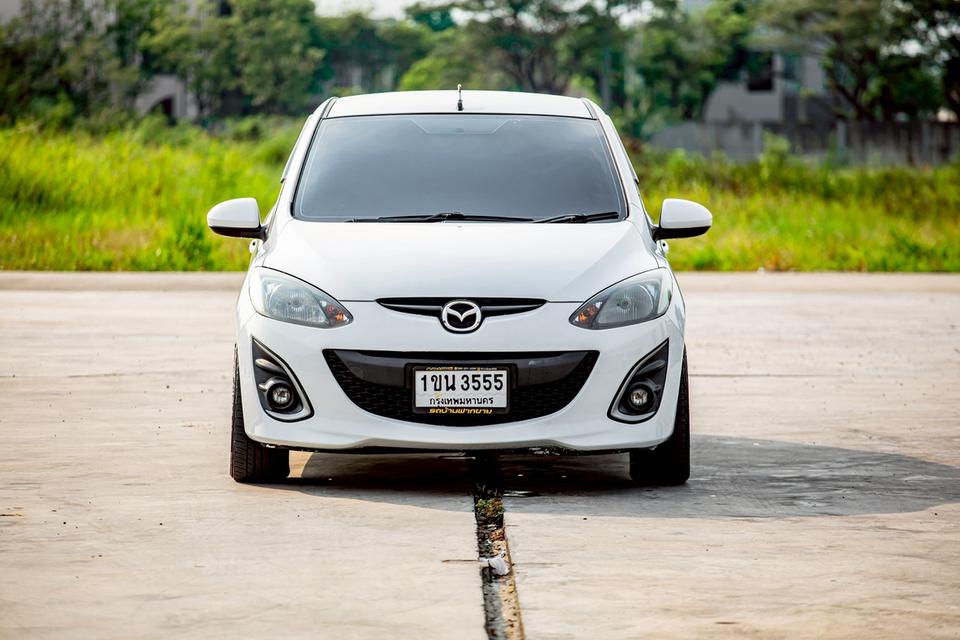 Mazda2 1.5 Spirit Sport สีขาว ปี 2011 รูปย่อยที่ 2