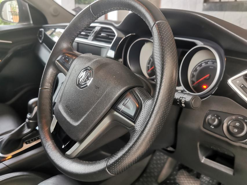 MG GS 1.5X turbo sunroof สภาพเช็คศูนย์ MG