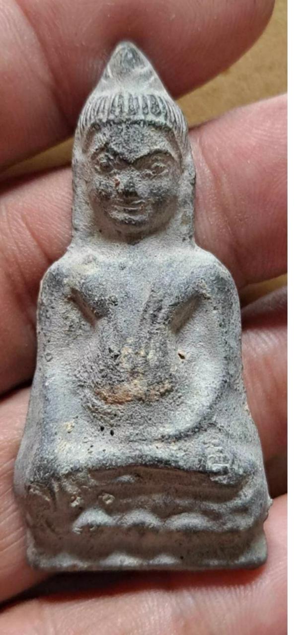 พระหูยานลพบุรี