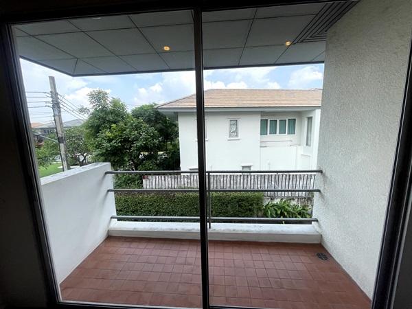 ขายบ้าน 2 ชั้น หมู่บ้าน Noble Tara Ngamwongwan เมืองนนทบุรี หน้าโครงการติดสถานีรถไฟฟ้า Tel 089-8578865 16