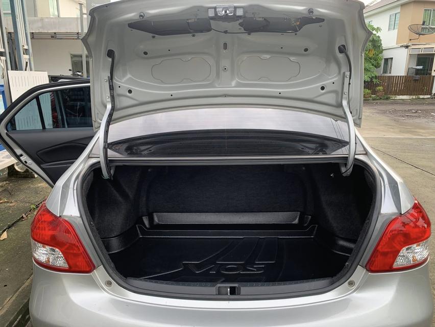 Vios 2007 J  Auto 8
