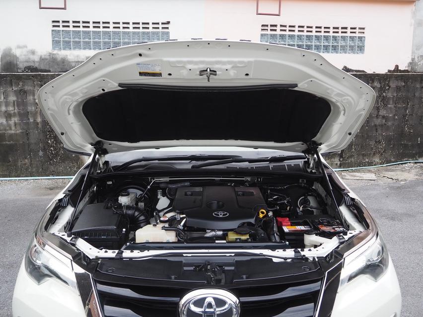 TOYOTA FORTUNER 2.8 TRD SPORTIVO BLACK TOP 2WD ปี 2020 10