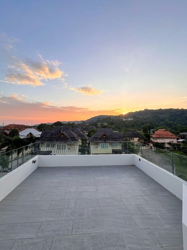 LUXURY VILLA FOR SALE – LAGOON CHALONG 18