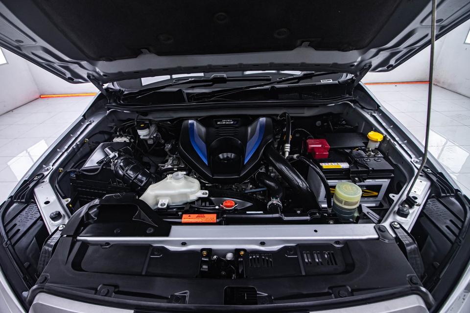 ISUZU MU-X 3.0 ULTIMATE 2WD AT 2021MU-X ตัวท็อป Ultimate 3.0 ดีเซล ดีไซน์ใหม่ กว้าง นั่ง 7 ที่นั่ง รูปที่ 7