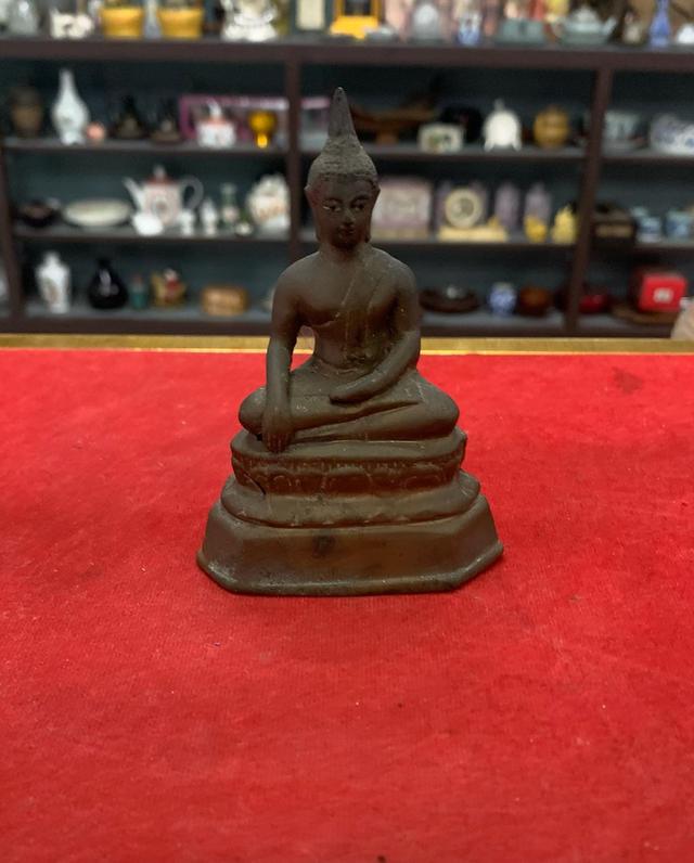 พระงานทองเหลืองเก่า 5
