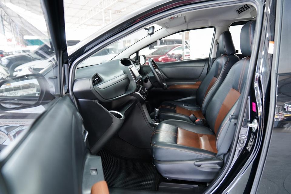 TOYOTA SIENTA 1.5 V AT ปี 2018