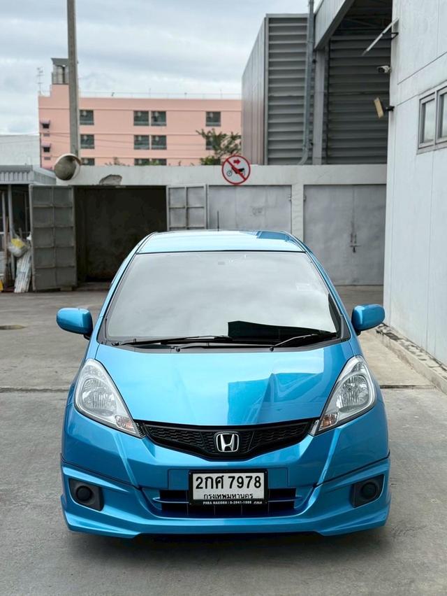  HONDA JAZZ 1.5V i-VTEC 2013 สีฟ้า MINOR CHANGE มือเดียว 2