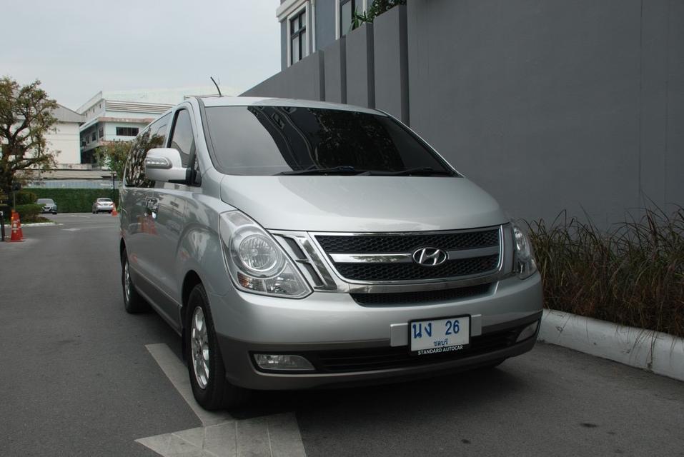 2010 จด 2011 Hyundai H-1 2.5 Deluxe รถยนต์ 11 ที่นั่ง รถครอบครัว ราคา 399,000 บ. 5