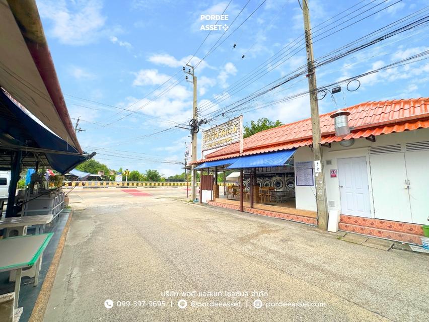 สำเร็จวิลล์ 6 ซ.วัดส้มเกลี้ยง บางกรวย บ้านหลังริม ซอยต้น ๆ ในโครงการ ทำเลเดินทางสะดวก : Samrej Ville 6 16