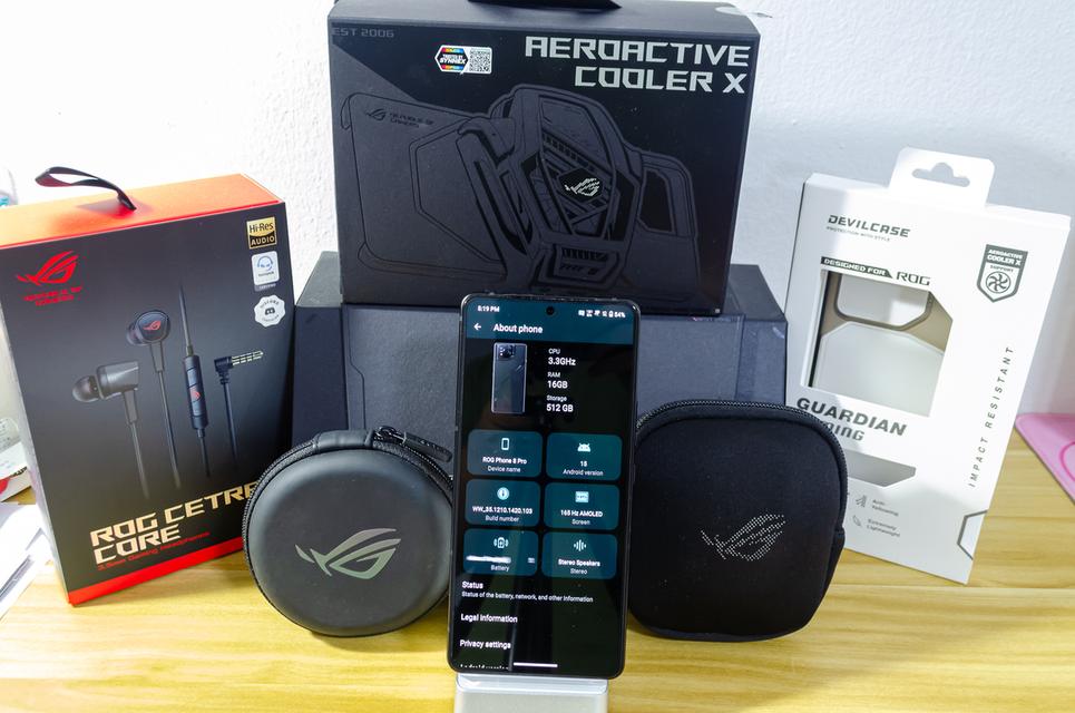 Asus ROG 8 Pro (16/512GB) 1