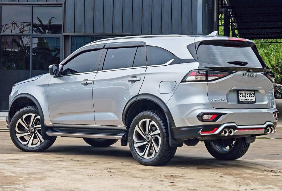 ISUZU MU-X 3.0 4WD ULTIMATE 14