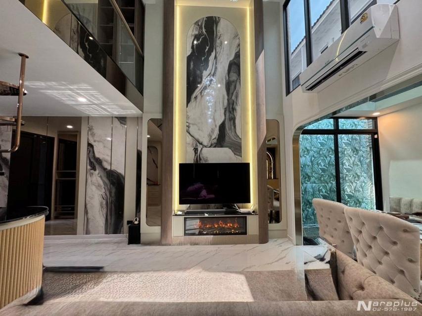 69100586 : ให้เช่าทาวน์โฮม luxury 3 ชั้น หน้ากว้าง 6 เมตร Built-in ทั้งหลัง ขนาด 20.5 ตารางวา หมู่บ้านพาทิโอ วัชรพล-รามอินทรา บางเขน น้ำไม่ท่วม 5