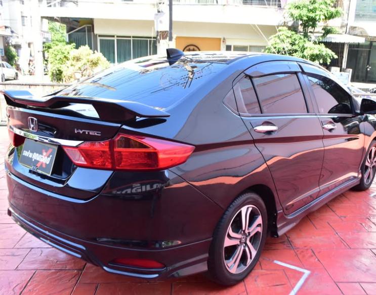 Honda City สีดำมือสอง 6