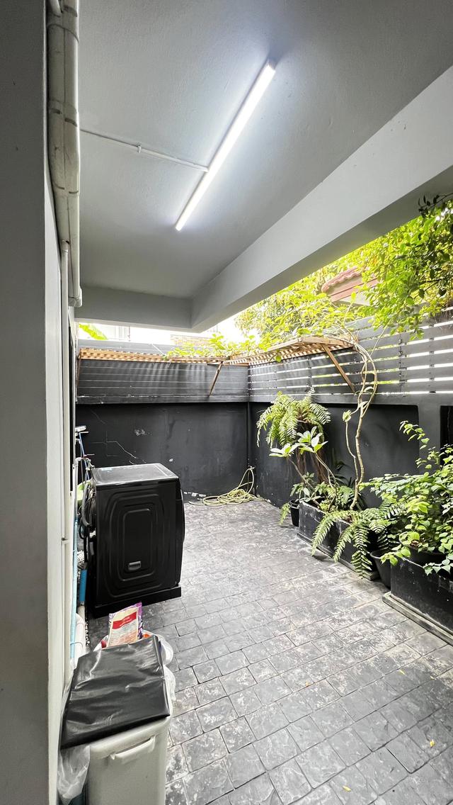 ขายด่วน! บ้านเดี่ยวไซส์ใหญ่ 86 ตร.ว. (พื้นที่ใช้สอย 250 ตร.ม.) พร้อมสระว่ายน้ำส่วนตัว ทำเลทอง ซอยปรีดี พนมยงศ์ 15 แยก 2 10