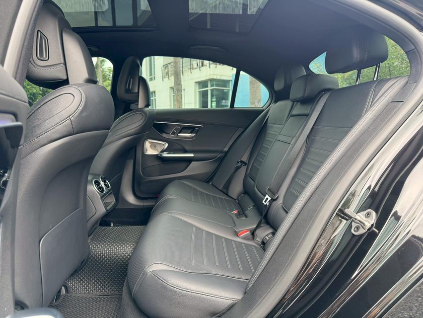 Mercedes Benz C220d AMG Dymanic w206 ปี 2022 ไมล์ 22,xxx km 18