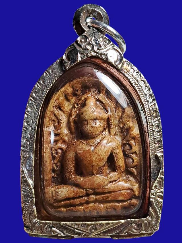 พระซุ้มกอ เปิดให้บูชาจ้า