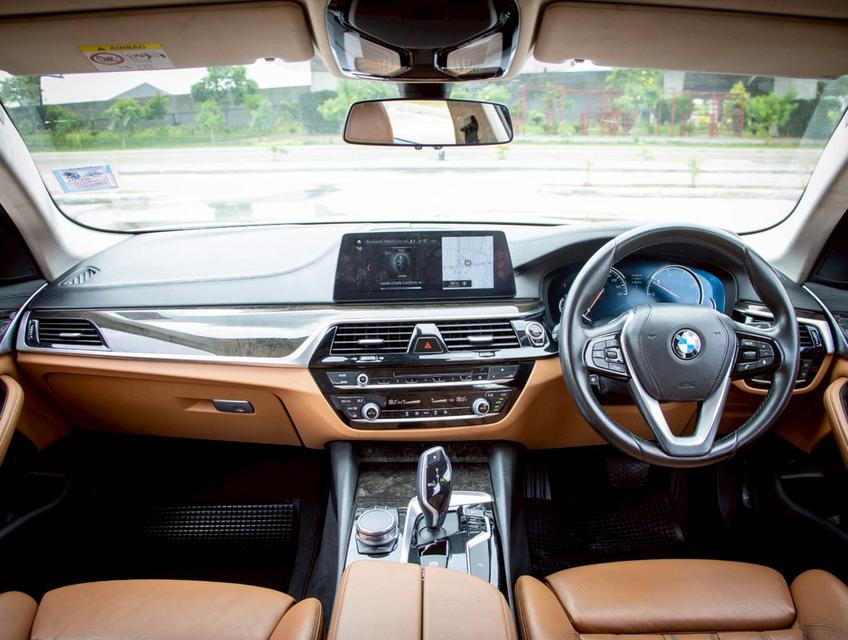 BMW 520D 2.0 SPORTS 2018 13