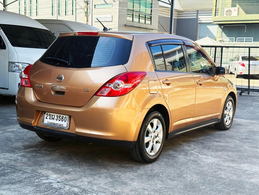 Nissan Tiida 1.8G ปี2011 รุ่นท็อป 6