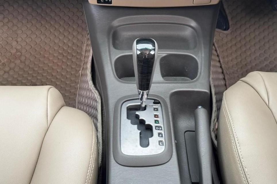 Toyota Fortuner 2.7V เบนซิน เกียร์ออโต้  ปี2012 17