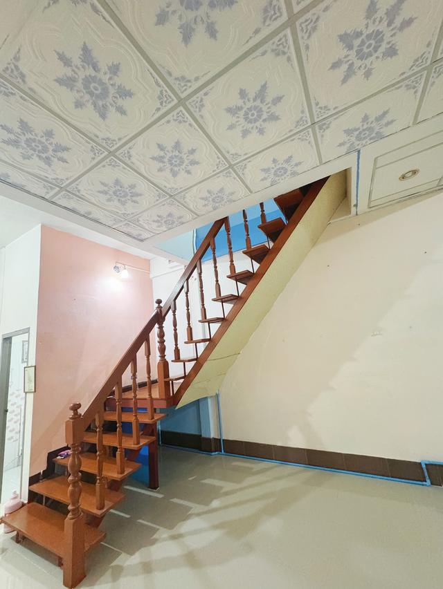 บ้านทาวน์เฮาส์ 2 ชั้น 4