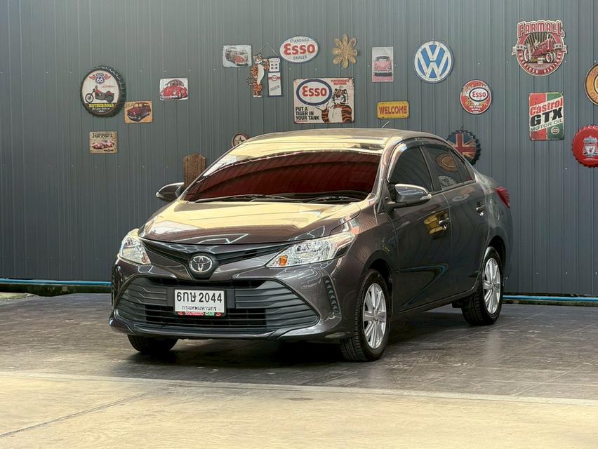 TOYOTA VIOS 1.5 J ปี2017รถบ้านแท้ ช่วงล่างแน่น ใช้งานน้อย