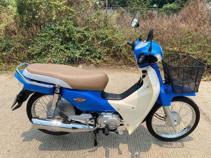 HONDA SUPER CUB  สีน้ำเงินขาว 2