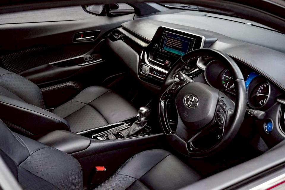 รหัสรถ PR28 Toyota C-HR 1.8 Hybrid High (รุ่น Top สุด + 2 Tone) 19