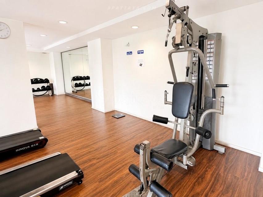 For Sale — Condo at Lumpini Sukhumvit–North PattayaCondo for sale at Lumpini Sukhumvit–North Pattaya. High-floor unit in Building A, sold 11