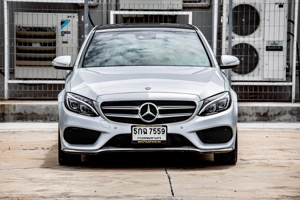 Benz C300 AMG Bluetec ปี 2015 สีเทา เบาะแดง