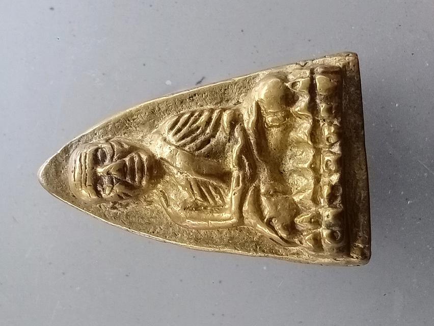 หลวงปู่ทวดเตารีดปี2505เนื้อทองผสม
