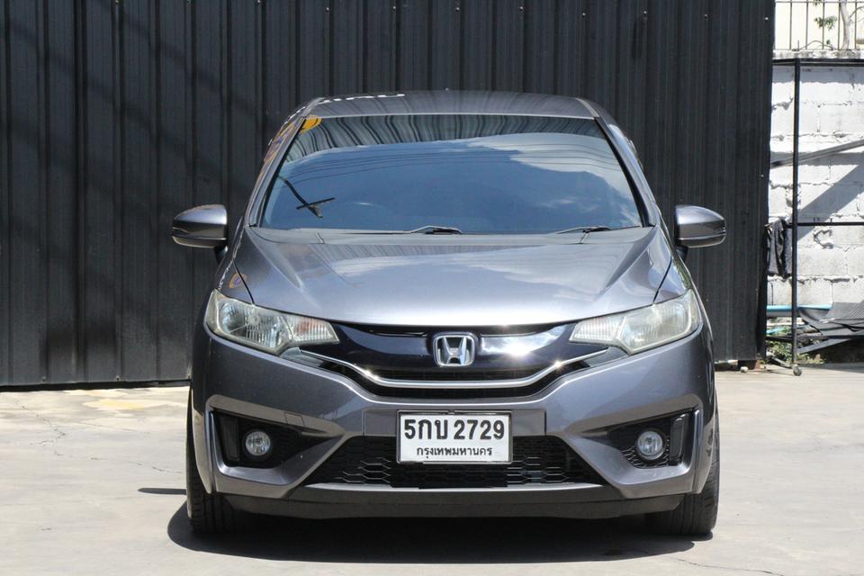 honda JAZZ 1.5 SV ปีจดทะเบียน 2016