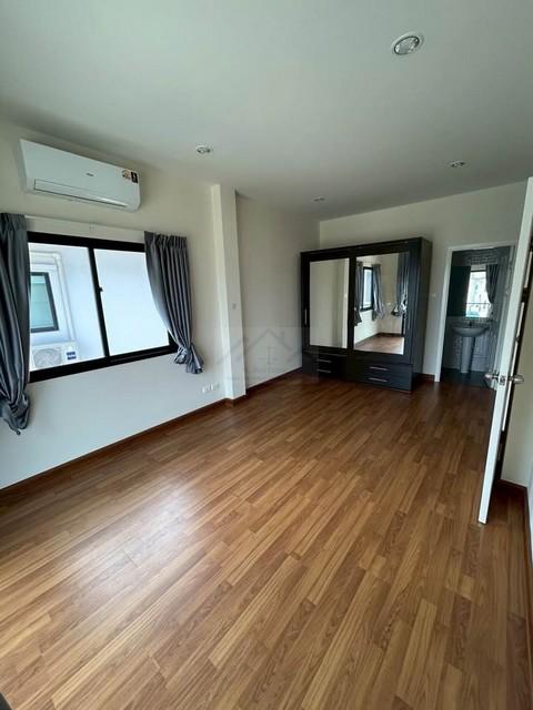 ให้เช่าบ้านเดี่ยว 2 ชั้นหลังใหม่ 4 ห้องนอน ซีพีเอ็น นิน วงแหวน-ลำลูกกาคลอง6 (CPN Ninn ) ใกล้ตลาดชัชวาล 5