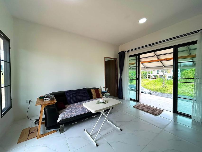 ขายด่วน!! บ้านพักตากอากาศ Modern Minimal ขนาด 198 ตร.ว. แปลงมุม บรรยากาศเงียบสงบ ล้อมรอบด้วยธรรมชาติ ทิวเขา และทุ่งหญ้า ทำเลทอง อ.วังม่วง จ.สระบุรี 10